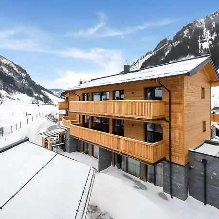 Golden Ξενοδοχείο με διαμερίσματα *